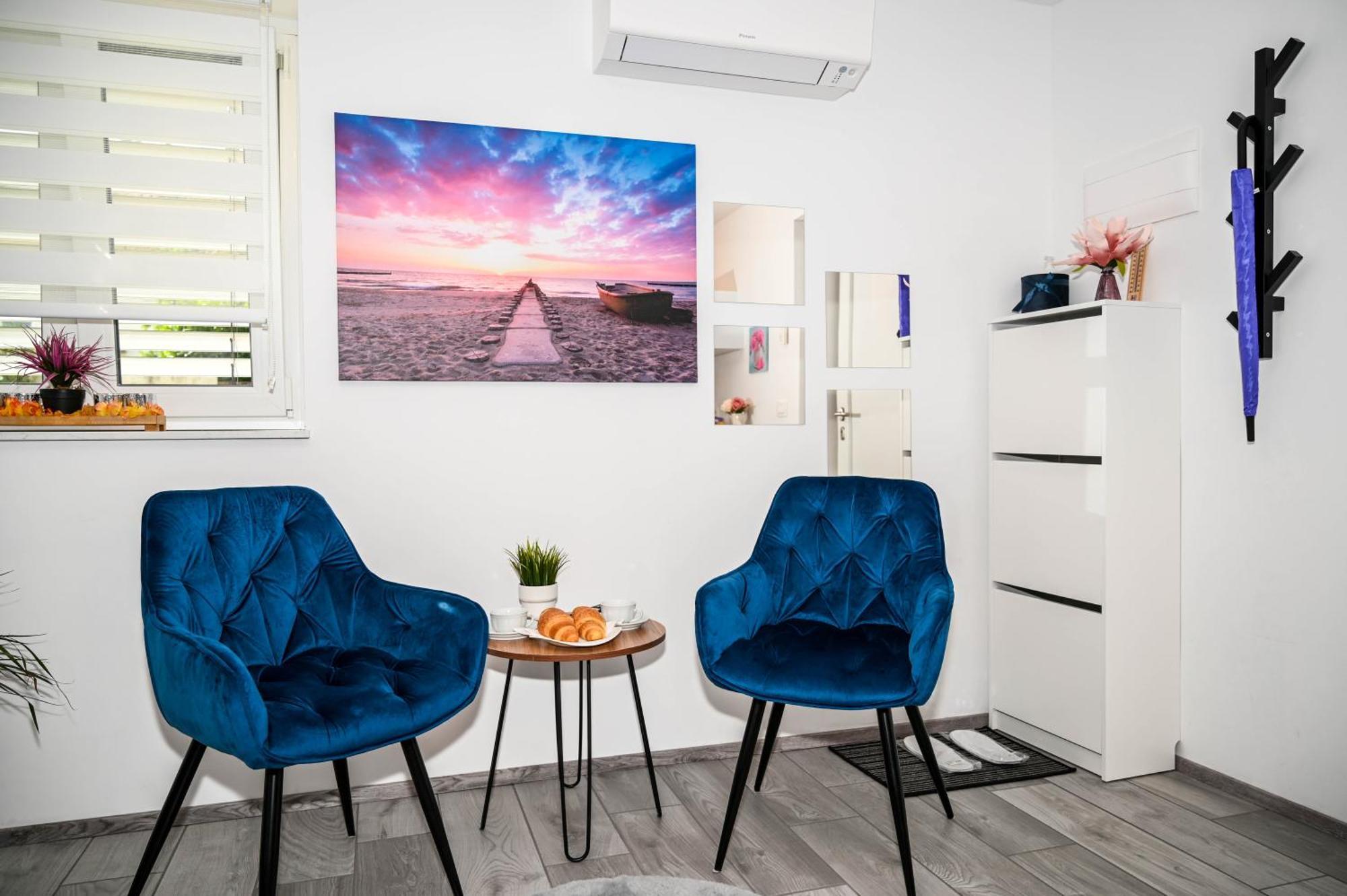Blue Apartment With Free Parking Liubliana Exterior foto